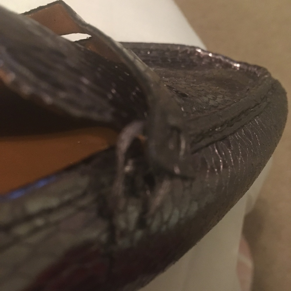 Shoes - Picture 5 of 5